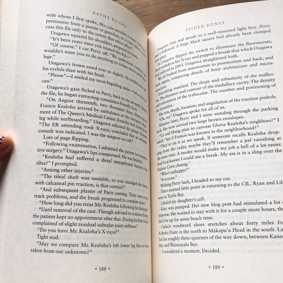 š 3/ $25 Book - Picture 3 of 3